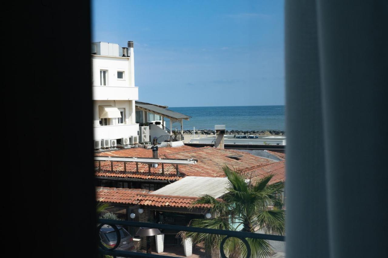 Hotel Greta B&B ริมินี ภายนอก รูปภาพ